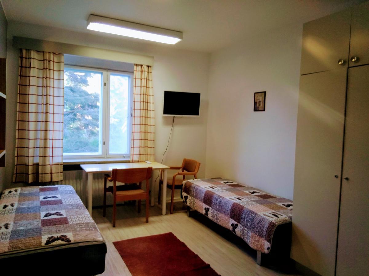 Hostel Vanha Koulu Monola Екстериор снимка