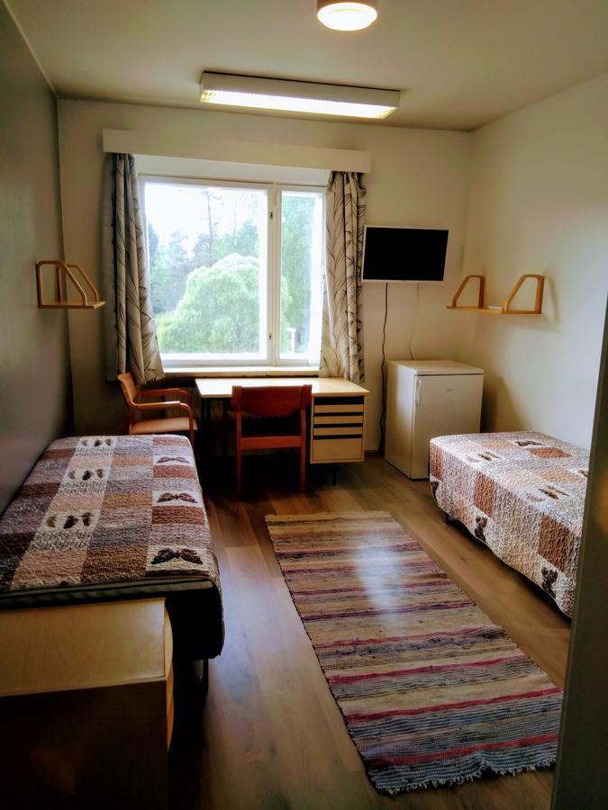 Hostel Vanha Koulu Monola Екстериор снимка