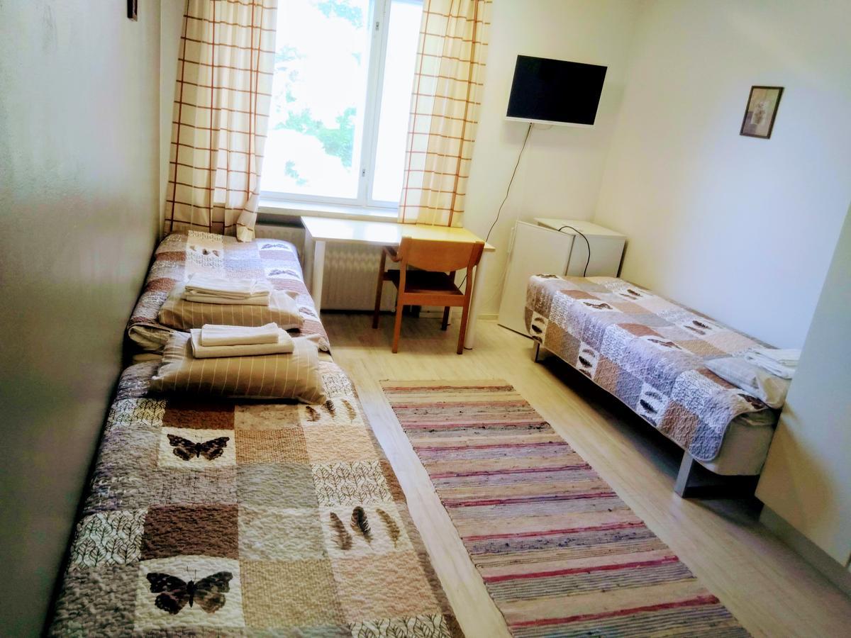 Hostel Vanha Koulu Monola Екстериор снимка