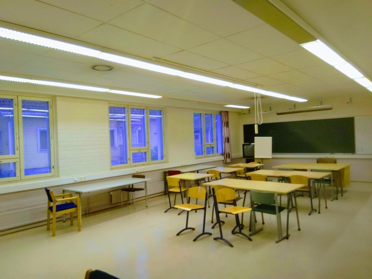 Hostel Vanha Koulu Monola Екстериор снимка